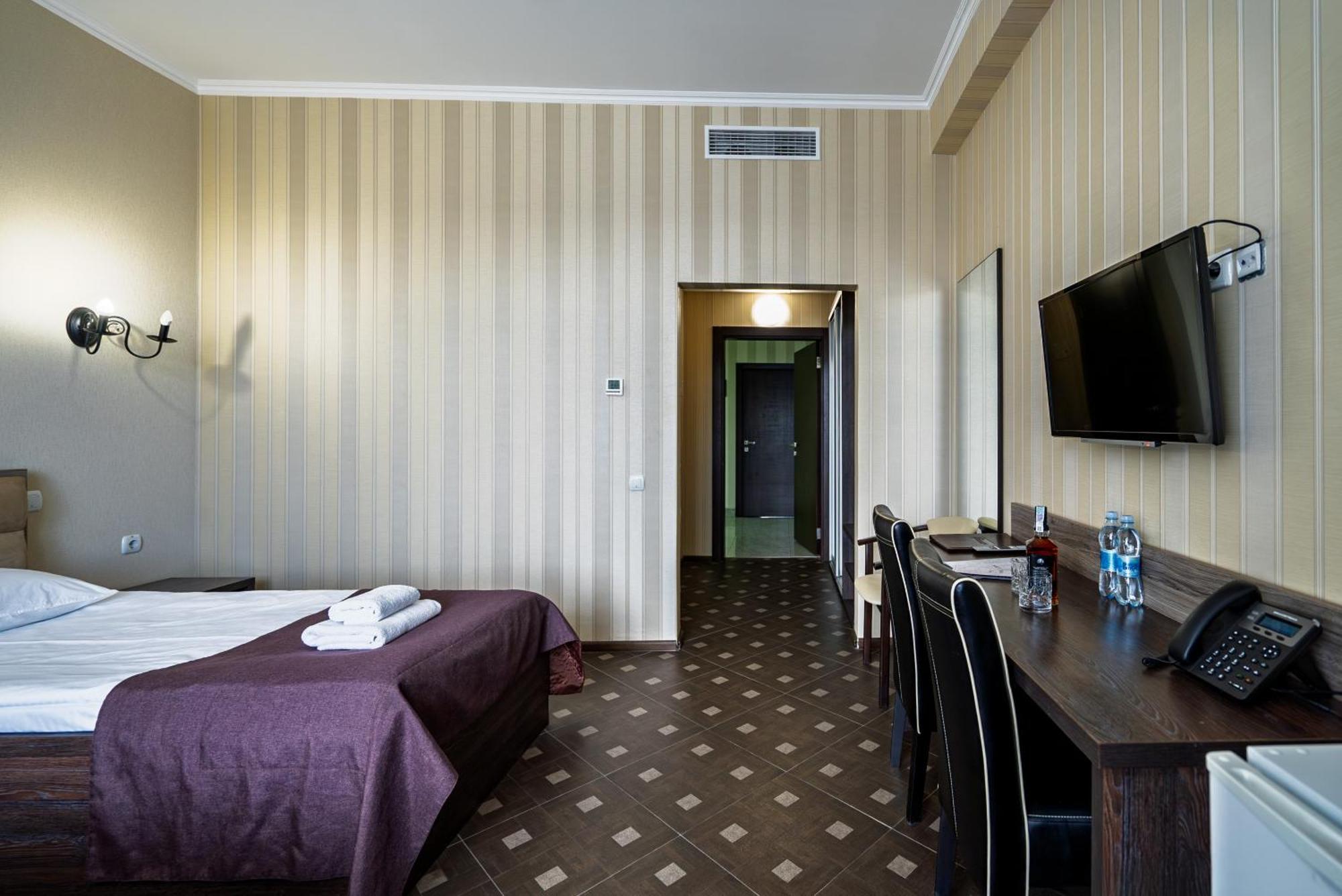 Congress Hotel Verhovina Petropavlovskaya Borshchagovka Eksteriør bilde