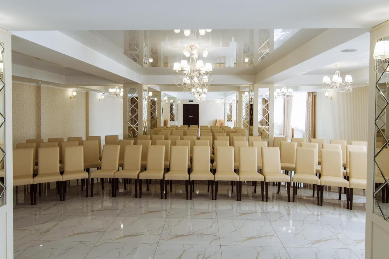 Congress Hotel Verhovina Petropavlovskaya Borshchagovka Eksteriør bilde